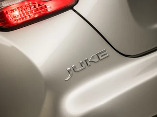 Nissan Juke (NAVIGATIE, CLIMATE, 360 CAMERA, GETINT GLAS, ALCANTARA SPORTSTOELEN, KEYLESS, CRUISE, NIEUWE APK, NIEUWSTAAT) - afbeelding nr 25