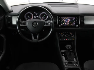 Škoda Kodiaq Skoda Kodiaq 1.4 TSI Ambition 7-persoons | Panoramadak |  Stoel & stuurverwarming | Adaptive cruise | Trekhaak | Carplay | Full LED | Navigatie - afbeelding nr 3