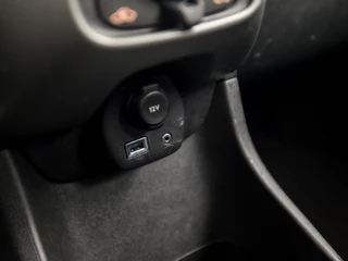 Peugeot 108 Peugeot 108 1.0 e-VTi Sport (5 DEURS, NAVIGATIE, AIRCO, ELEK RAMEN, SPORTSTOELEN, NIEUWE APK, XENON, NIEUWSTAAT) - afbeelding nr 21
