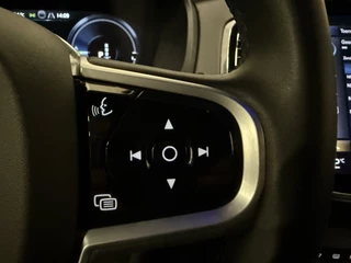 Volvo XC90 PANO/LUCHTVERING/TREKHAAK/HEAD-UP/360CAMERA/H&K/ACC/PILOT-ASSIST/KEYLESS/22