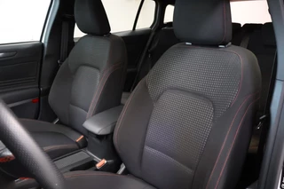 Ford Focus Ford Focus Wagon 1.5 EcoBoost ST-line Business | Full option! | 180pk! - afbeelding nr 8