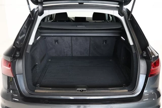 Audi A4 Audi A4 Avant 35TFSi Automaat Business Ed. NAP/Sportstoel/Virtual/Dynamisch/Elek klep - afbeelding nr 61