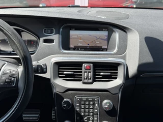 Volvo V40 Volvo V40 T3 153PK AUT6 Polar+ Sport| Panodak| Camera| H&K sound| Trekhaak - afbeelding nr 18