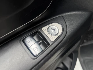 Mercedes-Benz Vito Mercedes-Benz Vito 114 CDI Lang DC Comfort DUBBEL CABINE / NAVI / CAMERA / APPLE CARPLAY / TREKHAAK - afbeelding nr 26