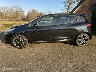 Renault Clio Renault Clio 0.9 TCe  Expression NAVIGATIE/AIRCO/NIEUWE APK/NIEUWSTAAT - afbeelding nr 8