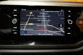 Volkswagen Polo Volkswagen Polo 1.0 TSI COMFORTLINE BUSINESS AUTOMAAT - afbeelding nr 16