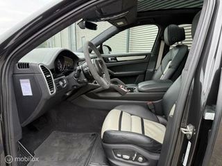 Porsche Cayenne Porsche Cayenne 3.0 E-Hybrid SPORTDESIGN|BOMVOL|BTW|PANODAK - afbeelding nr 9