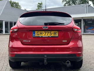 Ford Focus Ford Focus 1.5 Ecoboost Titanium 150pk Automaat | Trekhaak | Navigatie | Voorruit verwarming | 17 inch velg | Climate control - afbeelding nr 6