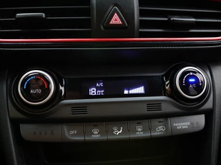 Hyundai Kona Hyundai Kona 1.0 T-GDI Premium | Achteruitrijcamera | Leder | Parkeer sensore - afbeelding nr 36