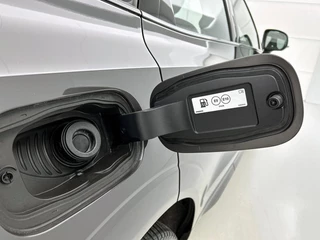 Volvo XC60 Volvo XC60 2.0 T6 AWD Plus Dark - afbeelding nr 18