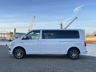 Volkswagen Transporter Volkswagen Transporter 2.0 TDI L2H1 Highline 140pk Dubbele Cabine Trekhaak/2xSchuifdeur/Cruise/Airco/Bluetooth/18