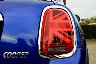 MINI Cooper Rijklaarprijs-Garantie Navigatie Led Sport Interieur 17 Inch Apple-Carplay Stuurverwarming - afbeelding nr 8