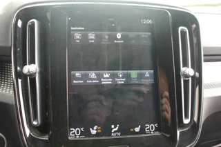 Volvo XC40 Volvo XC40 T5 Recharge R-Design | Stoelverwarming | Parkeercamera  | Glossy Black | Keyless - afbeelding nr 40