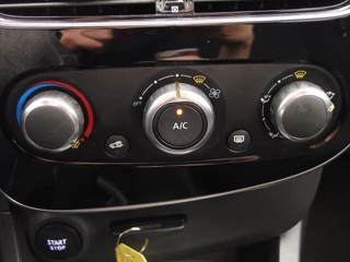 Renault Clio TREKHAAK / NAVI / AIRCO / PDC / BLUETOOTH / CRUISE / DAB+ / NL-AUTO - afbeelding nr 27