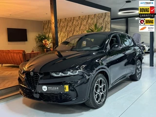 Alfa Romeo Tonale 1.5T Hybrid Ti Garantie StuurVW StoelVW Camera Adoptieve Cruise Elek Achterklep Navi Clima Led Dab Rijklaar