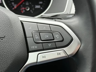 Volkswagen Passat Volkswagen Passat Variant 1.5 TSI Automaat/Trekhaak/Climate control/Stoelverwarming/150PK Keyless entry - afbeelding nr 12