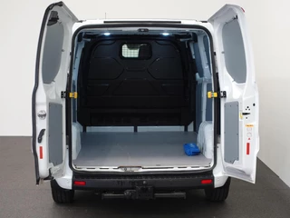 Ford Transit Custom Ford Transit Custom 131pk Automaat L2H1 Trend airco Cruise control Trekhaak Parkeersensoren - afbeelding nr 3