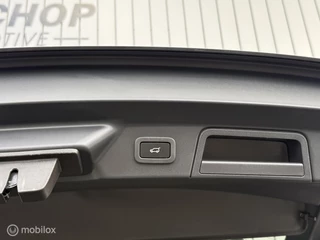 Land Rover Range Rover Velar Land Rover Range Rover Velar 2.0 P400e S Panodak Leer Virtual ACC - afbeelding nr 34