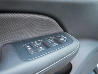 Volvo V60 Volvo V60 2.0 T8 Twin Engine AWD Polestar Engineered bowers & wilkins FULL OPTION - afbeelding nr 25