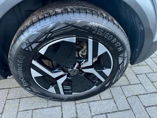 Peugeot 2008 Peugeot 2008 1.2 PureTech 130 Allure - afbeelding nr 9