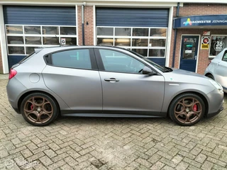 Alfa Romeo Giulietta Alfa Romeo Giulietta 1.7 TBi Quadrifoglio Verde, Super auto! - afbeelding nr 5