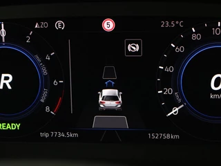 Volkswagen Passat Volkswagen Passat 1.4 TSI PHEV GTE | Panoramadak | Stoelverwarming |  Trekhaak | Side Assist | Camera | Carplay | Adaptive cruise | Park Assist | Matrix LED | Massage - afbeelding nr 22