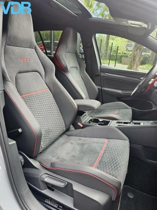 Volkswagen Golf Volkswagen Golf 2.0 TSI GTI Clubsport 45 AKRAPOVIC MONDSTEIN - afbeelding nr 17