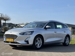 Ford Focus Ford Focus Wagon 1.0 EcoBoost Trend Edition Business /cruise/ - afbeelding nr 2