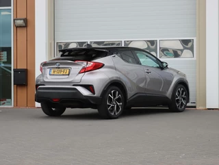 Toyota C-HR Toyota C-HR 1.8 Hybrid Bi-Tone - afbeelding nr 19