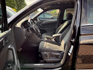 Volkswagen Tiguan Volkswagen Tiguan 1.5 TSI Automaat R-Line Panodak 20 Inch LED - afbeelding nr 18