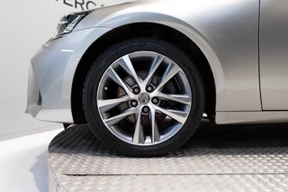Lexus IS - afbeelding nr 42