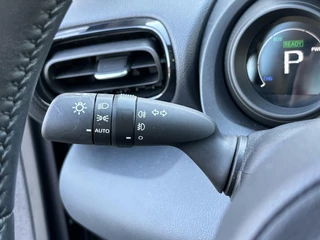 Toyota Yaris Toyota Yaris 1.5 Hybrid Dynamic | Keyless | LED | Stoelverw. - afbeelding nr 24