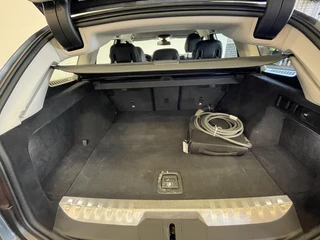 BMW 3 Serie BMW 3-serie Touring 330e 292PK Sportline Aut-8 Leder Vernasca Ambiente Verlichting Trekhaak PDC VA Navi Cruise Control Live cockpit Plus - afbeelding nr 25