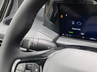 Ford Transit Custom Ford Transit Custom 320 2.5 PHEV L2H1 Limited DC 233pk | Dubbele Cabine | Dubbele zijschuifdeur | 12-weg verstel- en verwarmbare AGR Stoelen | Inklapbare trekhaak | 17 inch lichtmetalen velgen | Driver Assistance Pack Premium  | Verwarmbaar stuurwiel | Bekleding zijwand en achterdeuren (volledig)  | PRIJS EX. BTW INCL. BPM - afbeelding nr 22