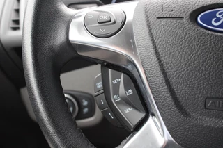 Ford Transit Connect Ford Transit Connect 1.5 EcoBlue L2 Trend | Navigatie | Achteruitrijcamera | Trekhaak | Adaptive Cruise Control | Reservewiel | - afbeelding nr 14