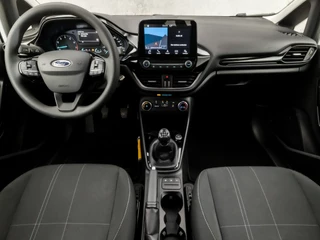 Ford Fiesta (APPLE CARPLAY, GROOT NAVI, PARKEERSENSOREN, SPORTSTOELEN, CRUISE, LANE ASSIST, DAB+, NIEUWSTAAT) - afbeelding nr 6