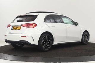 Mercedes-Benz A-Klasse Mercedes-Benz A-klasse 250e AMG | Panoramadak | Stoelverwarming |  Carplay | Navigatie | Full LED | Half leder | Sportstoelen | Park Assist - afbeelding nr 37