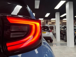 Toyota Yaris Toyota Yaris 1.5 Hybrid | Lane | Carplay | Cam | Cruise |LED - afbeelding nr 9