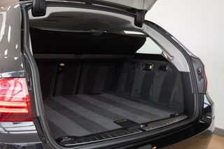 BMW 5 Serie BMW 5-serie Touring 520i 184 PK|M-Sport Executive|Org NL|1ste Eig|Leder|Navi Pro|Xenon|Dealer Onderhouden - afbeelding nr 41