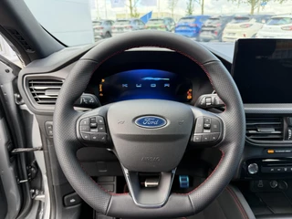 Ford Kuga Ford Kuga 2.5 PHEV ST-Line X 243pk | Driver Assistance pack | Matrix LED | Black Package | Wegklapbare Trekhaak | Panoramadak | Winterpack | 2.100kg Trekgewicht - afbeelding nr 28