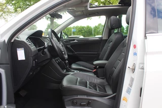 Volkswagen Tiguan Volkswagen Tiguan 2.0 TSI 4Motion Highline / Vol opties! / Panoramadak / Camera / Head-up / Leder / 18'' / Keyless / Dynaudio / Apple CarPlay / Standverwarming / Naavigatie / DAB / Dodehoek / Stoelverwarming / ACC - afbeelding nr 10