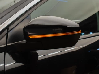 Peugeot 3008 Peugeot 3008 1.2 PureTech Allure Sport (PANORAMADAK,APPLE CARPLAY,NAVI,LED,CAMERA,360 VIEW,PDC,CRUISE,LANE,CLIMATE,NETTE STAAT) - afbeelding nr 27