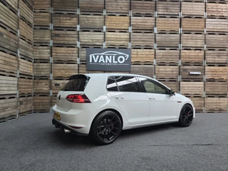 Volkswagen Golf Volkswagen Golf 2.0 TSI GTI Performance Navigatie LED Cruise PDC 19