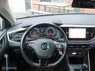 Volkswagen Polo Volkswagen Polo 1.0 TSI Comfortline Business EXE, Carplay/DAB/Clima/NAV/PDC/16 inch. - afbeelding nr 3