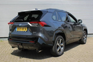 Toyota RAV4 Toyota RAV4 2.5 Plug-in Hybrid AWD // 12-2022 - Trekhaak - Camera - Elek. bestuurderstoel - Stoelverwarming - HUD - Navi - CarPlay & Android Auto - afbeelding nr 3