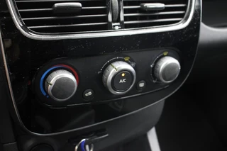 Renault Clio Renault Clio 0.9 TCe Estate Zen - Carplay, Cruise - afbeelding nr 19