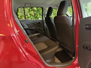 Suzuki Celerio Suzuki Celerio Airco 5-persoons Navi PDC 1.0 Dynamic Handsfree bellen Stootlijsten - afbeelding nr 9