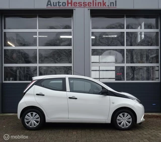 Toyota Aygo Toyota Aygo 1.0 VVT-i x CRUISE CONTROL|AIRCO - afbeelding nr 4