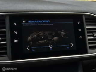Peugeot 308 PEUGEOT 308 SW 1.2 PURETECH ACTIVE/CAMERA/PANO/LED/DIGITALE TELLER/CARPLAY - afbeelding nr 34