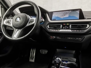 BMW 2 Serie Automaat (PANORAMADAK, M PAKKET, APPLE CARPLAY, HEAD-UP DISPLAY, MEMORY SEATS, STUUR/STOELVERWARMING, ADAPTIVE CRUISE, HARMAN/KARDON, CAMERA, 19'' VELGEN, NIEUWSTAAT) - afbeelding nr 7